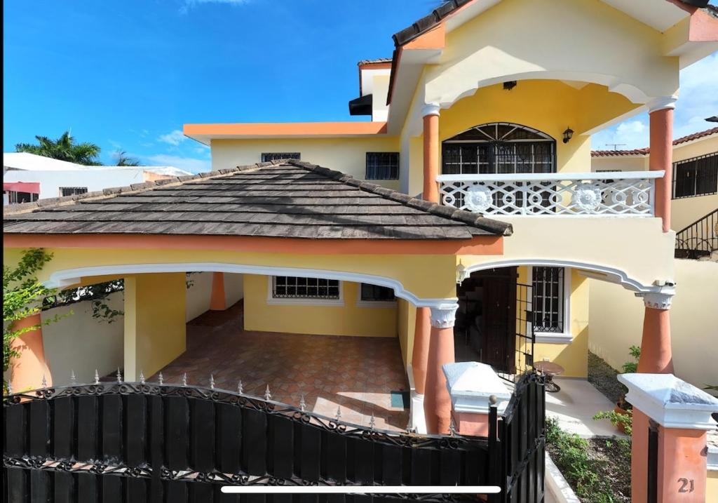 Spacious and secure villa, Puerto Plata