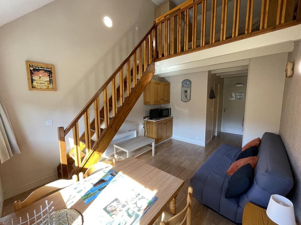 Charmant Duplex pour 5 pers., Wi-Fi & Parking au Lioran - FR-1-787-108, Laveissière