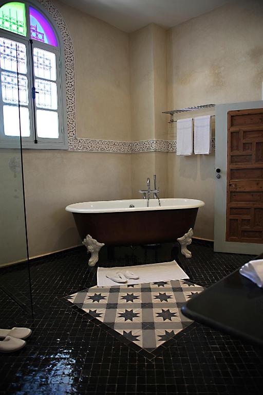 L'Alcazar Hotel photo