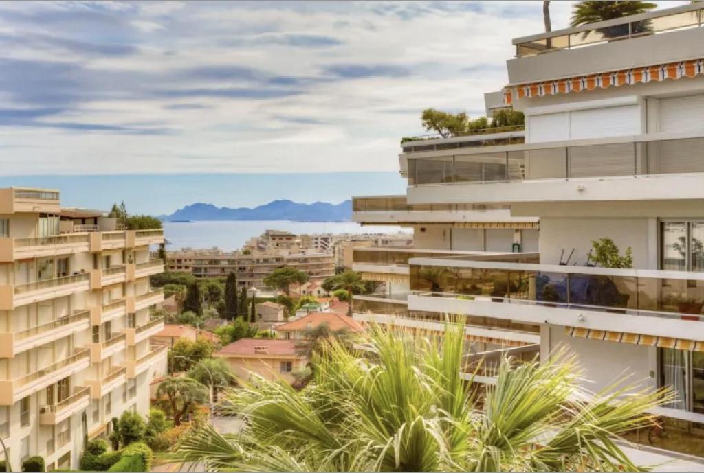 CANELLE- Beau 2p,tout confort, vue mer, piscine - 4