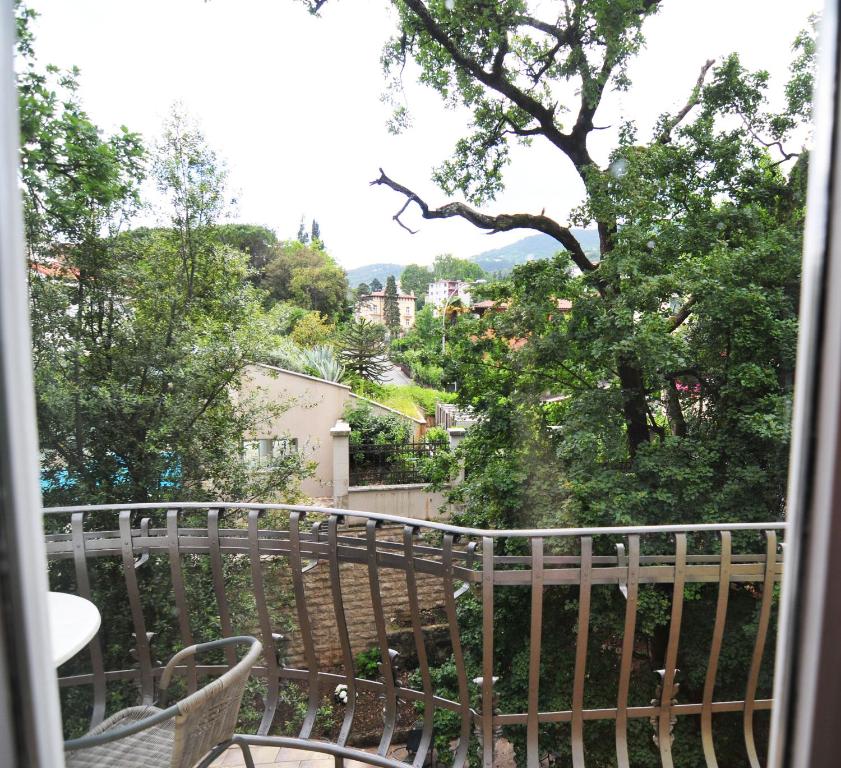 Hotel Villa Laurel photo
