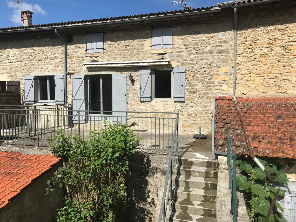 Gîte de TROZIER, Vaux-en-Bugey