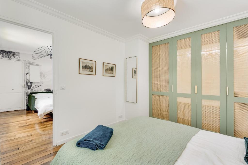 Stylish and Modern Apt Paris Quartier Latin - 2