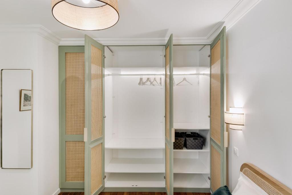 Stylish and Modern Apt Paris Quartier Latin - 4