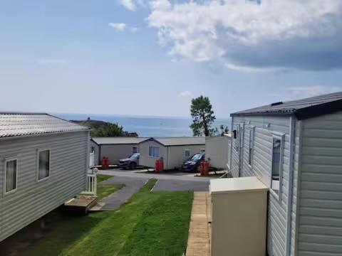 Elms Caravan with sea views at Devon Cliffs, Budleigh Salterton