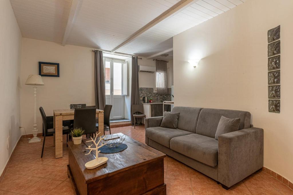 Real Umberto Apartments by Wonderful Italy - 3