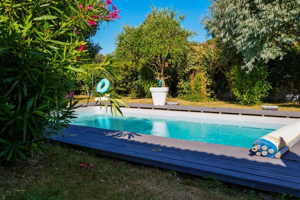 Studio 2-3 personnes piscine partagée, Chateau-dʼOlonne