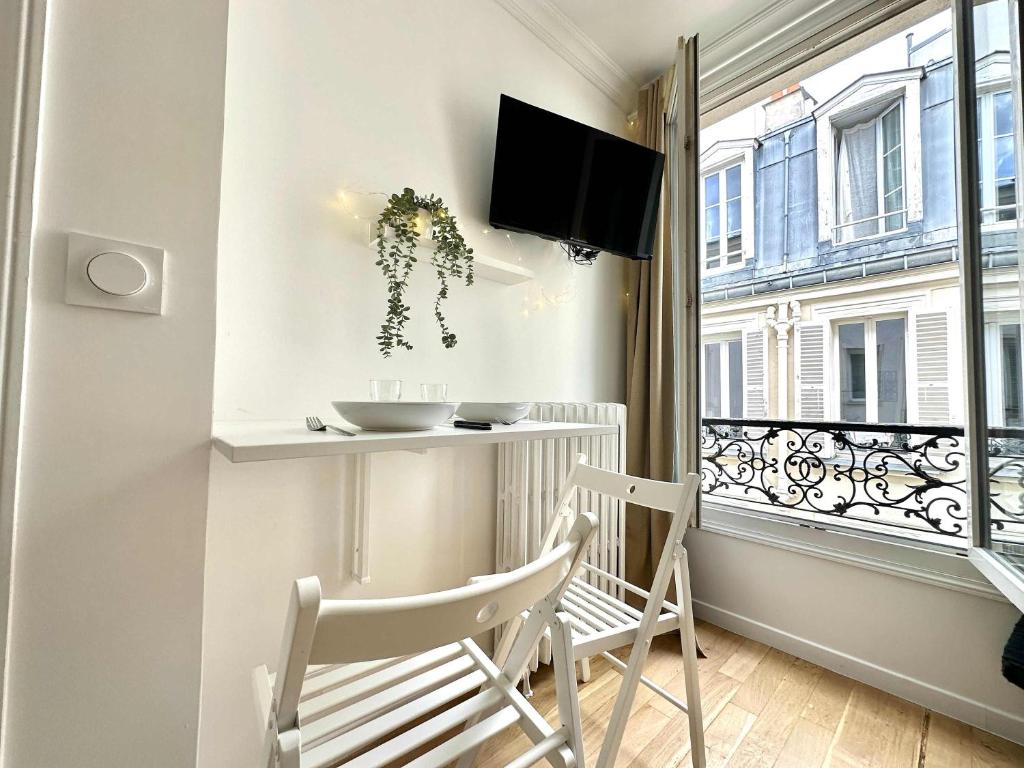 New 134 Suite Piaf - Cosy Apartment Paris Center - 3