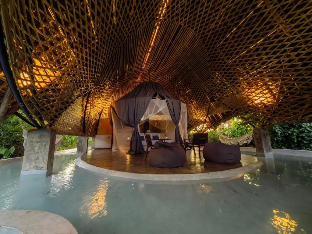 Bamboo Zanzibar，位于江比阿的酒店