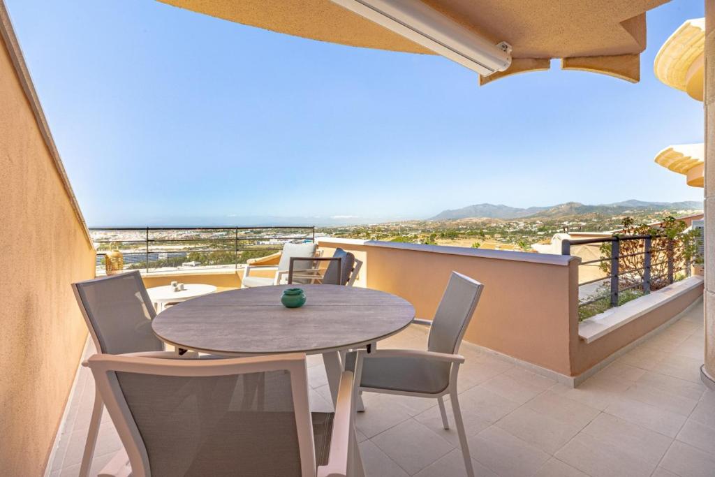 Stylish 2Bed Magna Marbella Apartment - 1