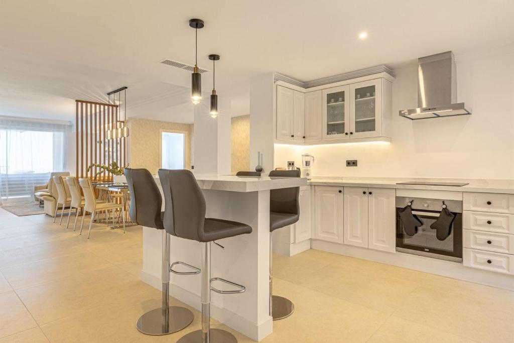 Stylish 2Bed Magna Marbella Apartment - 2
