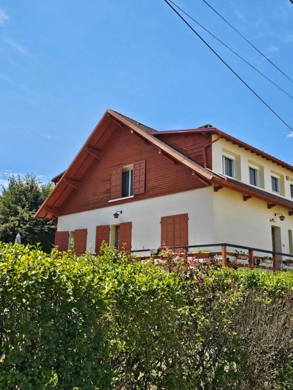 Maison Vaquier 1 - 2