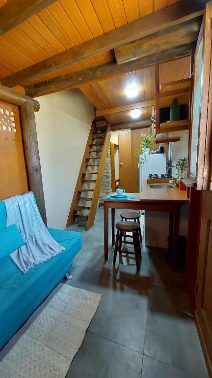 Kitnet Pi · Tiny House Completa | 2min. a pé da praia| Ar Cond, Florianópolis