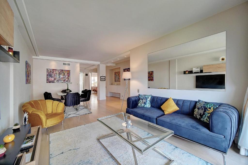 REF 1434 - Cannes Croisette - Sea view apartment for rent - 5