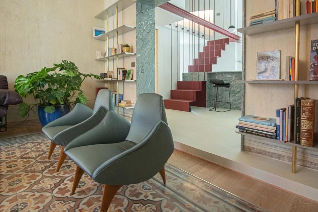 Gilded Age Luxury dream apartment historic center - 3