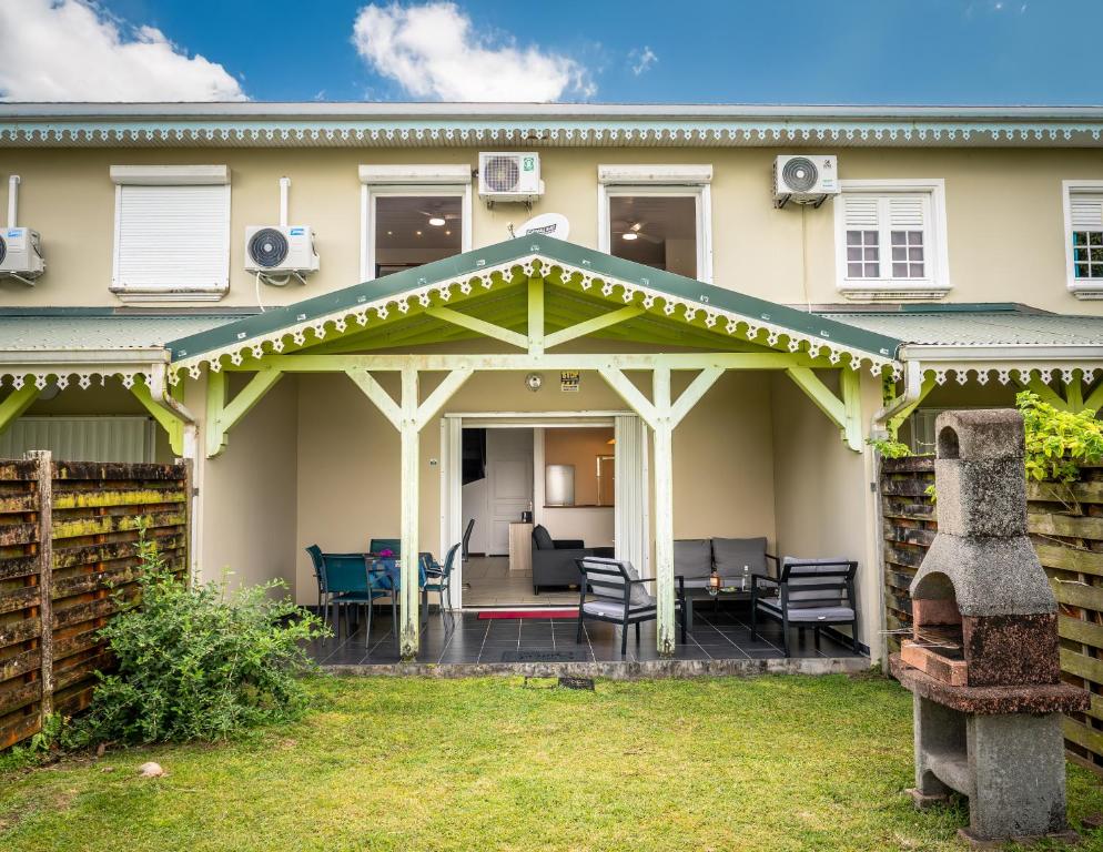 Duplex terrasse avec belle vue, Fort-de-France