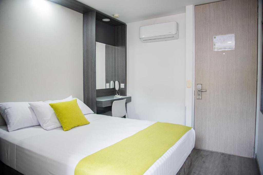 Eco Star Hotel - 4