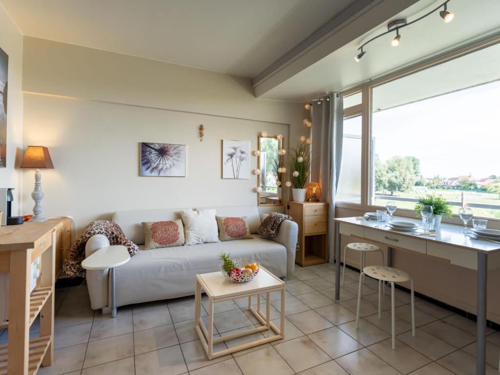 Apartment Serenity by Interhome, De Haan