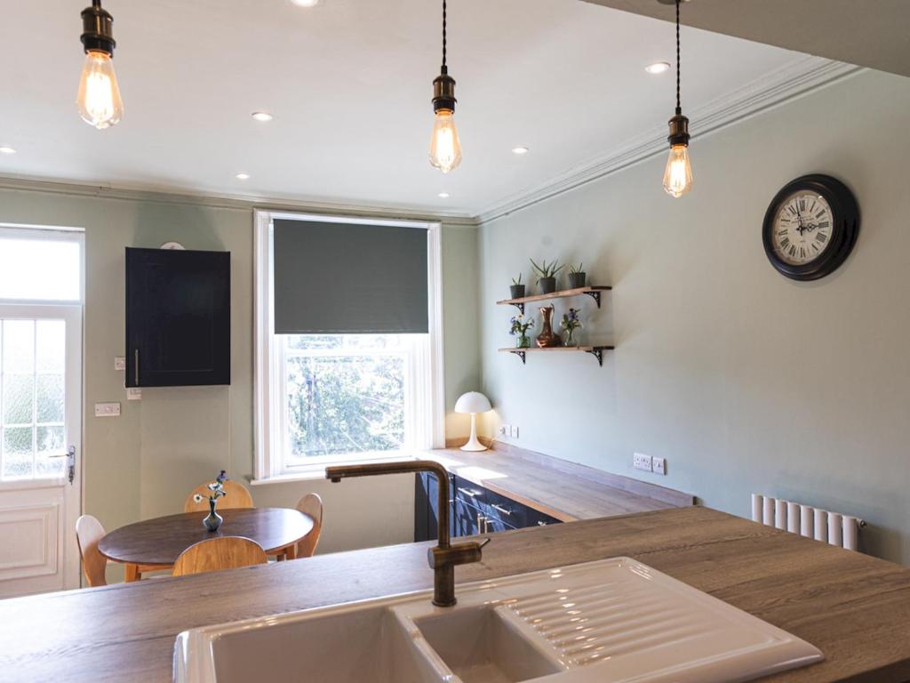 Pass the Keys Stylish 2-Bed Flat in the Heart of Jesmond, Jesmond