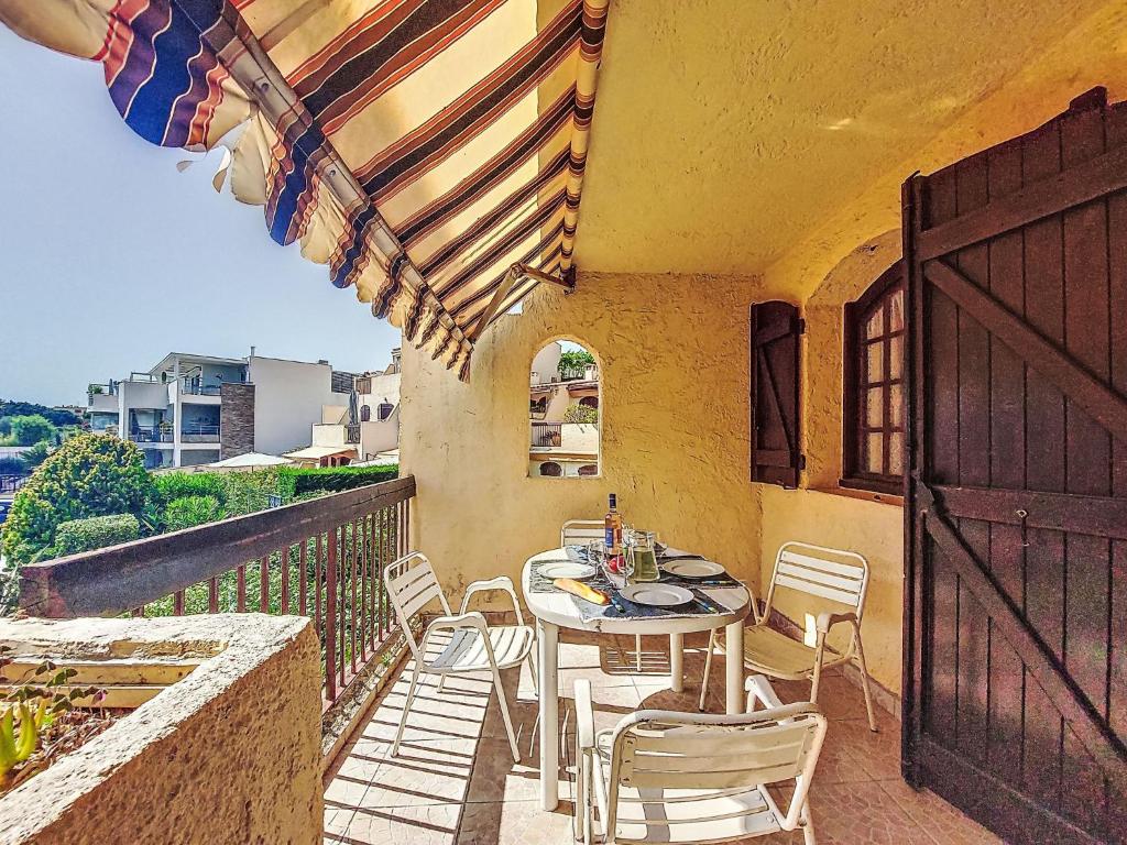 Apartment Les Cyprès-2 by Interhome - 2