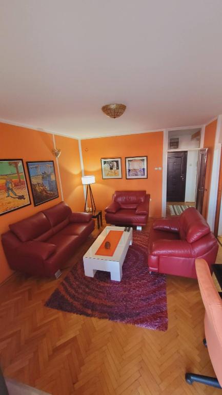 Shangri La Residence - 4