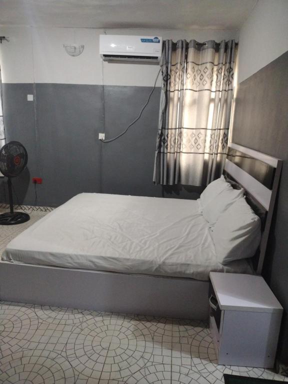 Stone Lodge and Relaxation Point, Abeokuta