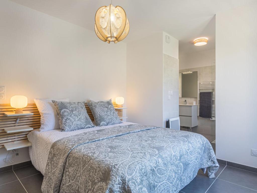 Apartment 151 Bay Street-1 by Interhome - 4