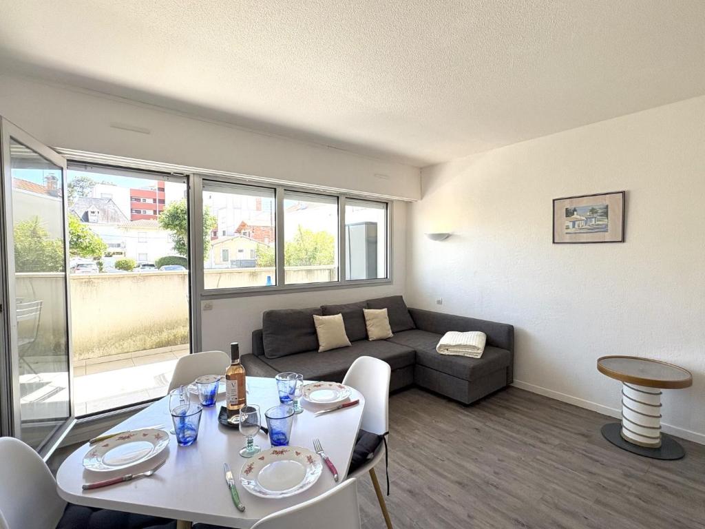 Apartment Jetée des Marins-8 by Interhome - 3