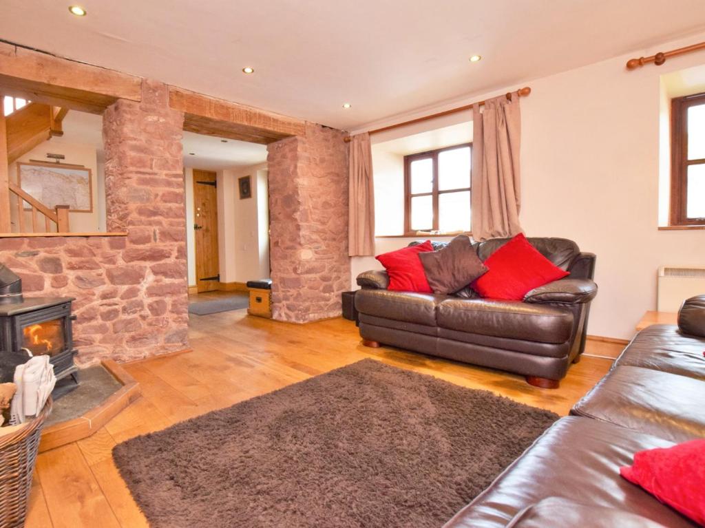 2 Bed in Dunster 41218, Timberscombe