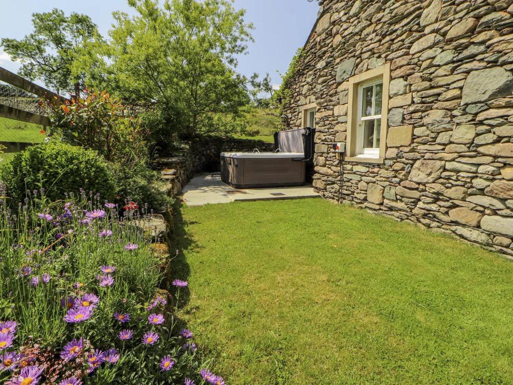 Meadow Syke House photo 6