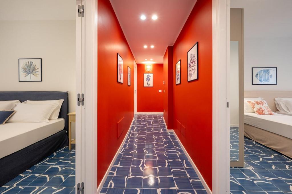 Elegant & Modern 4Bedroom Home in Central Sorrento - 4