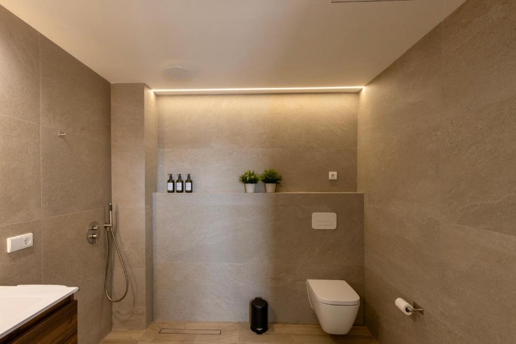 Boutique Room - One Tower - 5