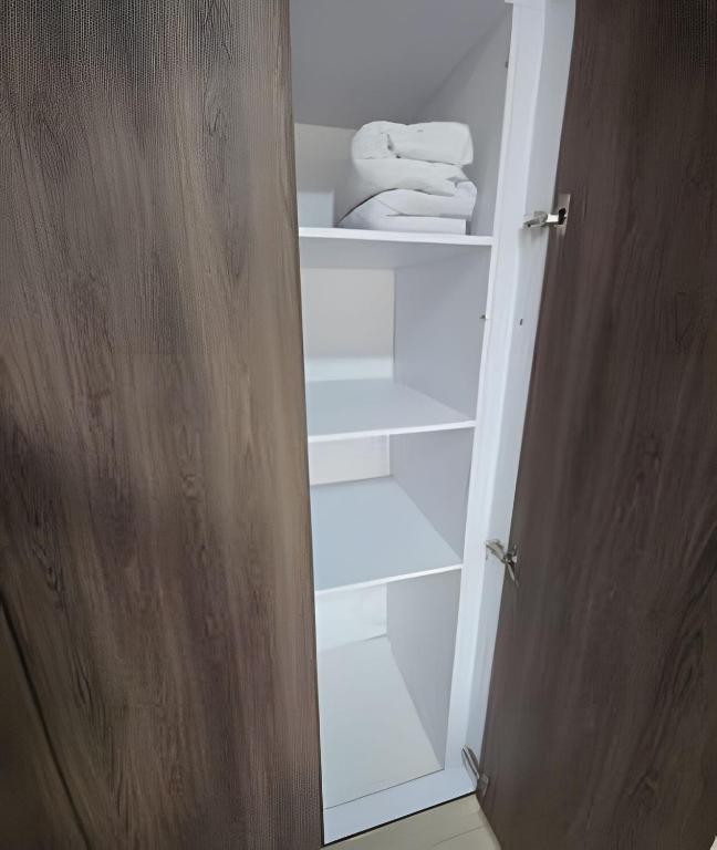 Piscina, jacuzzi y vista 360, en La Flora, Cali - 4