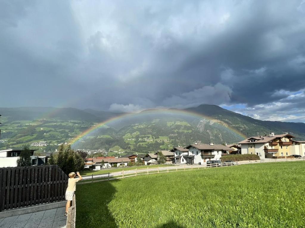H19 - Modernes Ferienhaus 145qm, 3SZ, Wellnessbereich mit Sauna und Dachterrasse mit Panoramablick, Kühlen und Heizen mit Geothermie - 3