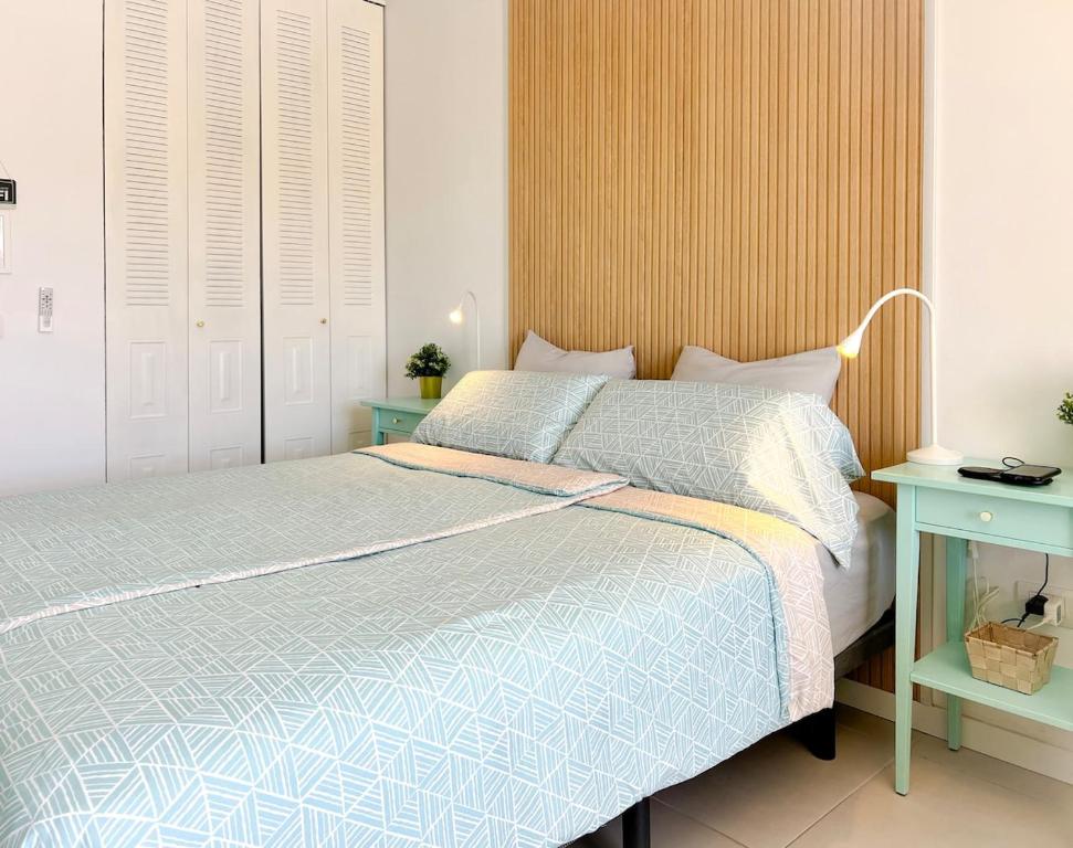 Sunny Terrace I Heated pool I King bed I Cook Zone I Parking - 4