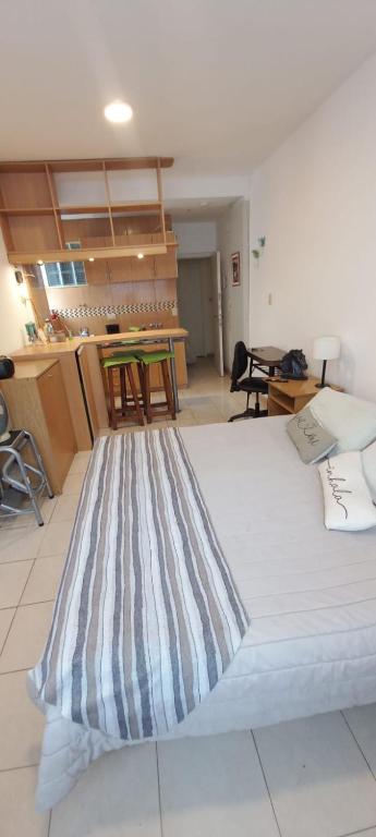 Simple y cómodo en el centro turístico - 2