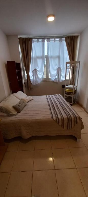 Simple y cómodo en el centro turístico - 4