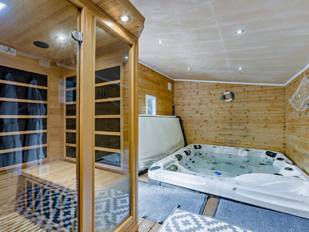 4 Bed in Bideford NILGA, Bideford