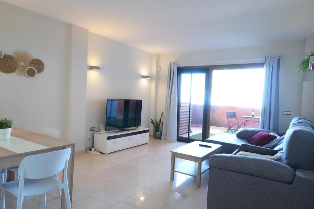 apartment in altos del higueron, Benalmádena