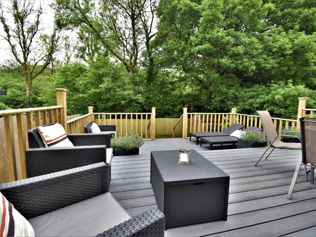 3 Bed in Stepaside FB047, Stepaside