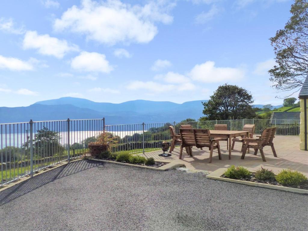3 Bed in Barmouth 80290, Barmouth