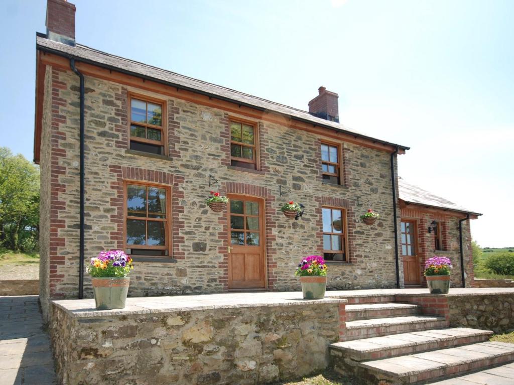 3 Bed in New Quay LLWYD, Pencader