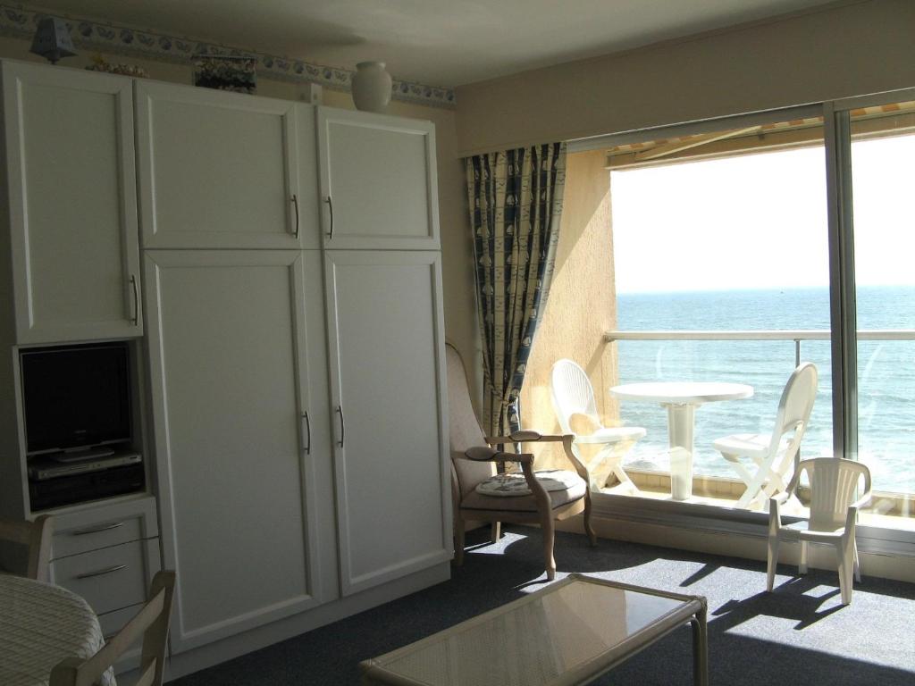 Studio face à la mer avec balcon, garage privé et équipements modernes - Les Sables-d'Olonne - FR-1-92-624 - 1