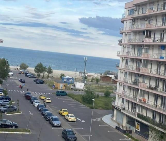 KasaTaSummerland, Mamaia