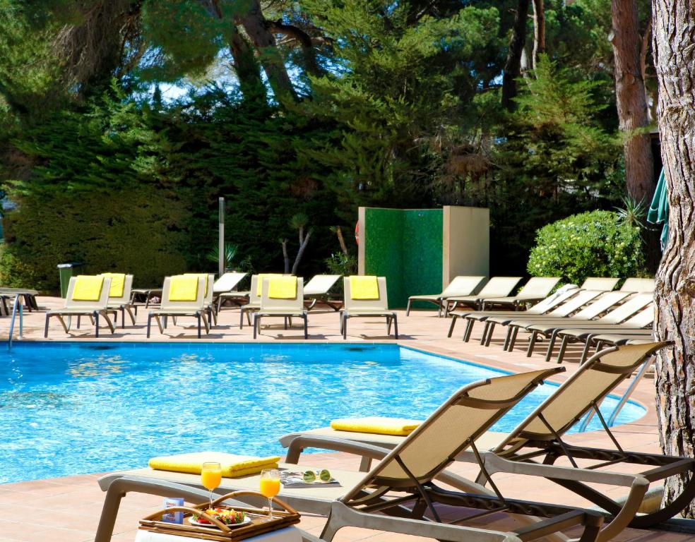 Golden Port Salou & Spa — Swimming pool in Salou, Catalonia