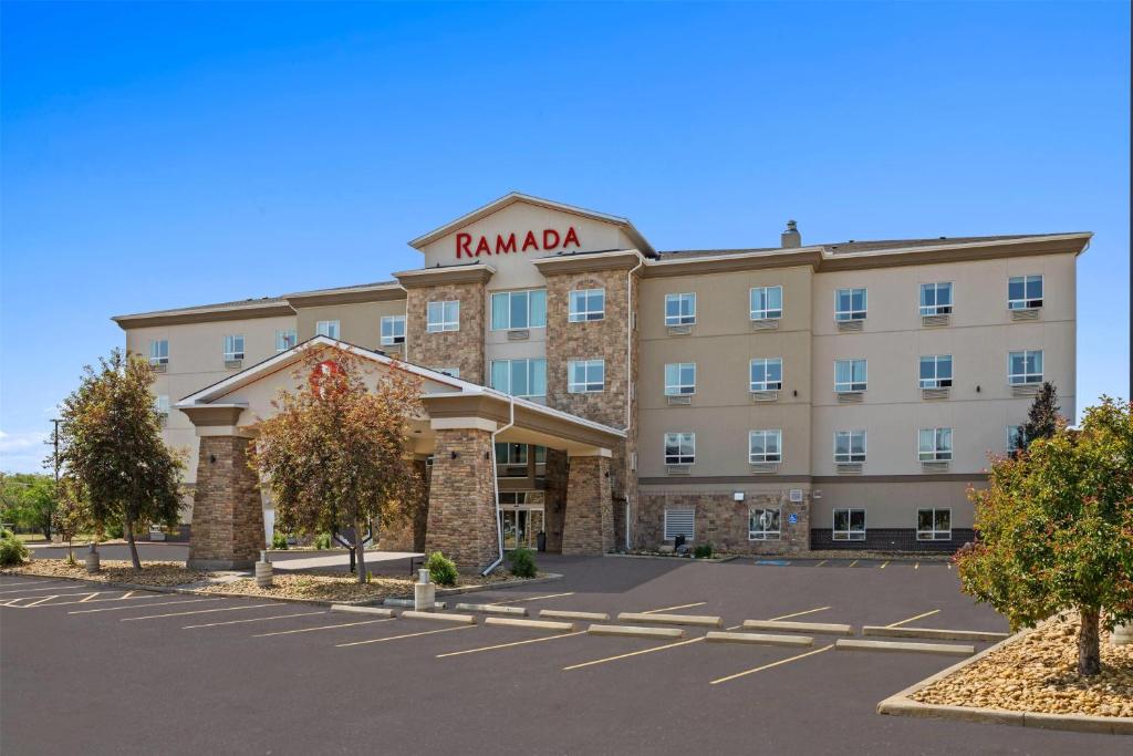 Ramada by Wyndham Drumheller Hotel & Suites, Drumheller