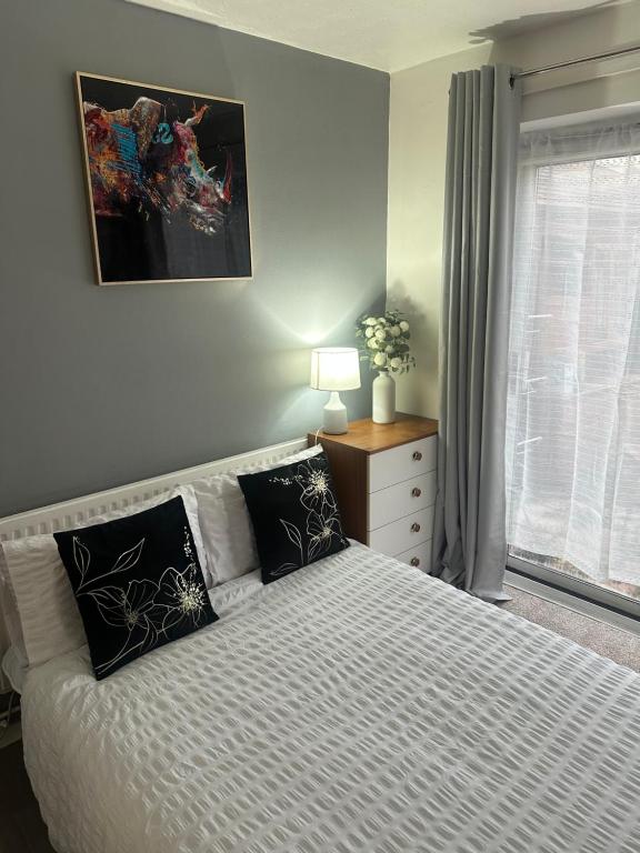 Comfortable Stay With Garden View Near Long Riding, Basildon