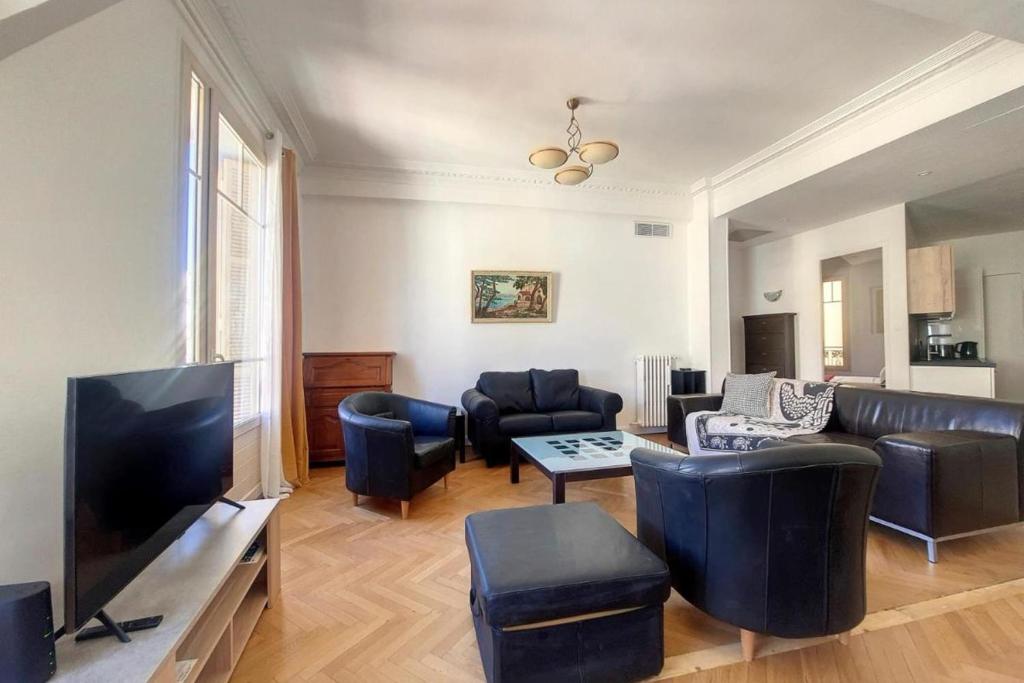 Bright air-conditioned flat in the city centre - 2