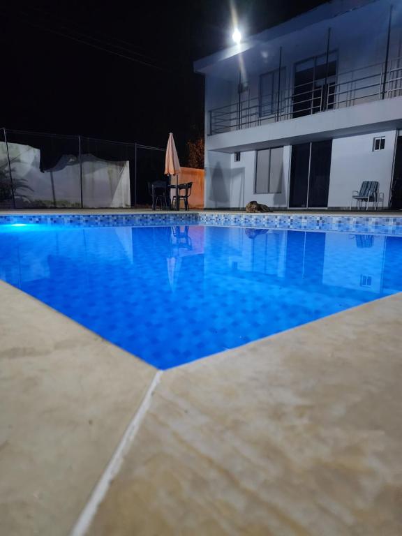 Piscina Jacuzzi Naturaleza Y Tranquilidad - 3