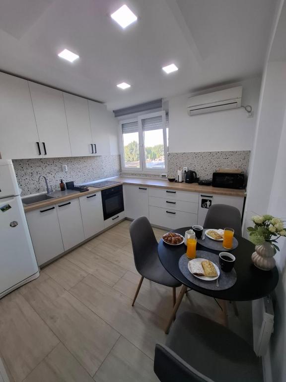 Studio SVACIC self check in, Osijek